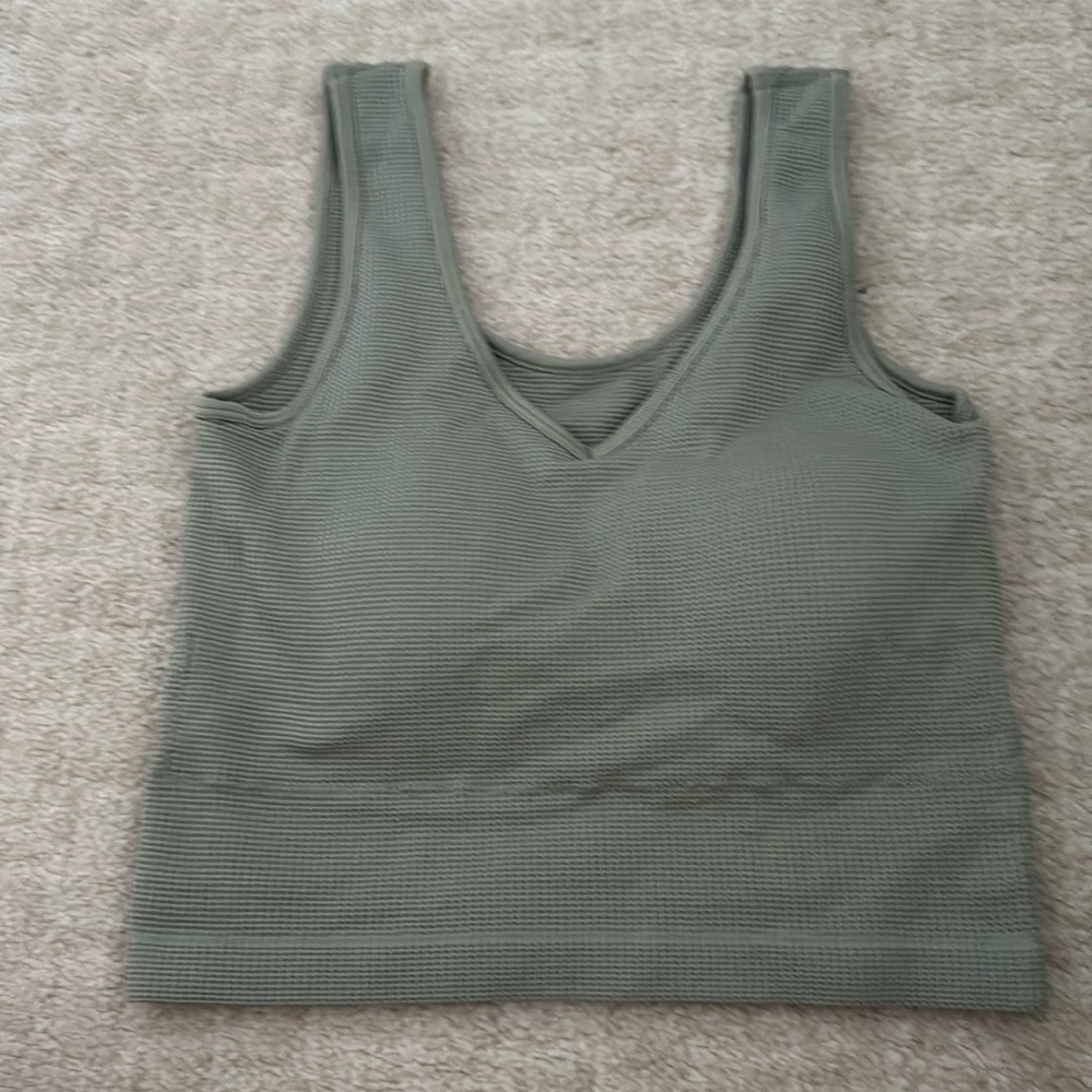 Aeropostale green cropped tank top